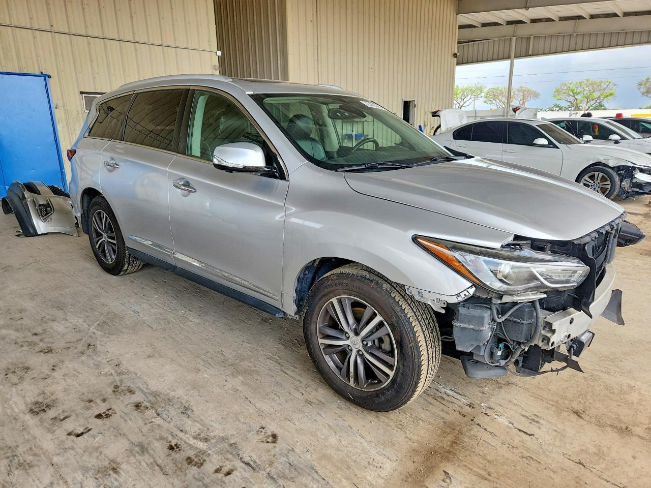 2019 Infiniti Qx60 Luxe - Image 4