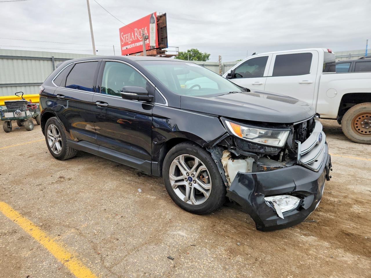 2015 Ford Edge Titanium - Image 4