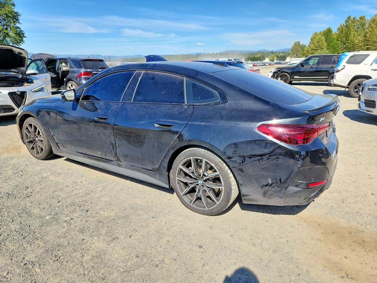 2025 BMW I4 xDrive 40 - Image 2