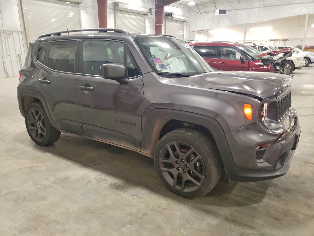 2021 Jeep Renegade Latitude - Фото 4