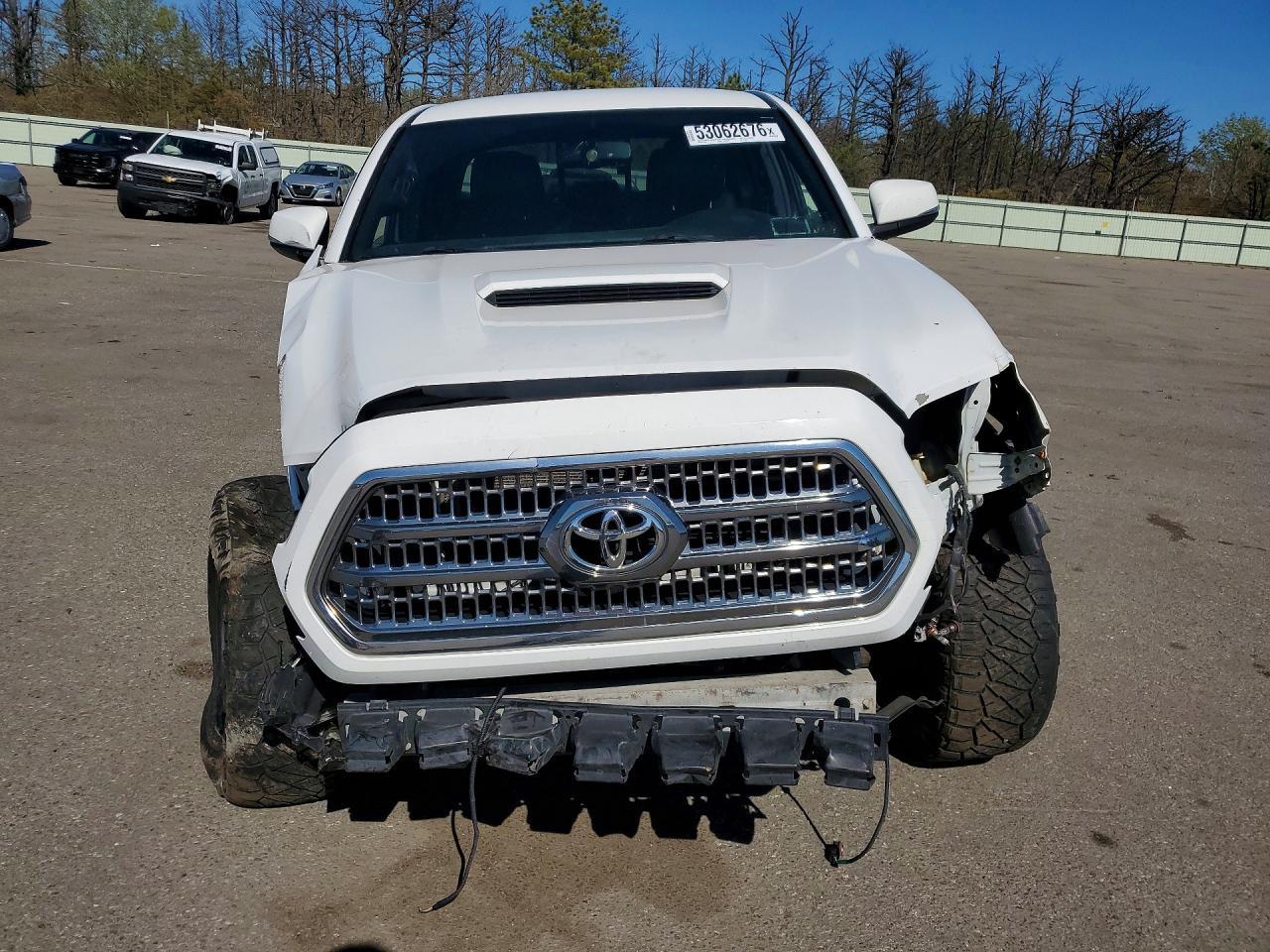 2016 Toyota Tacoma Trd Sport - Фото 5