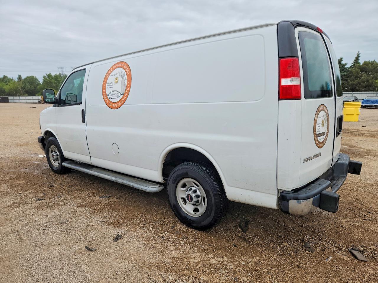 2018 GMC Savana G2500 - Фото 2
