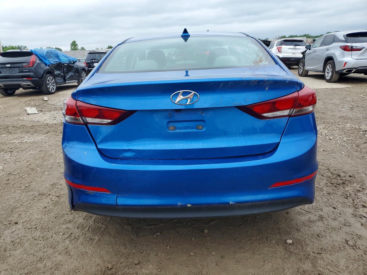2018 Hyundai Elantra Value Edition - Фото 6