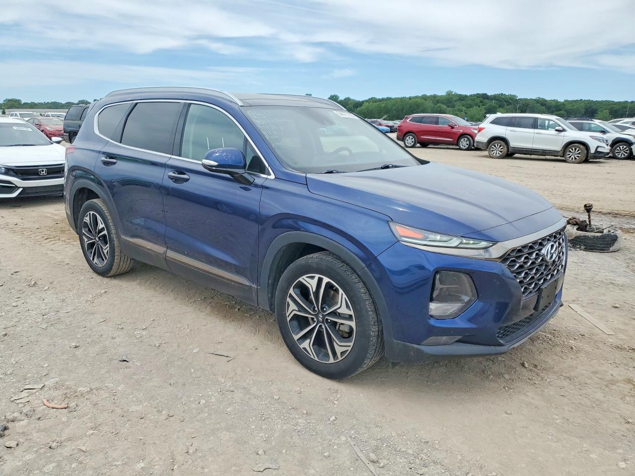 2020 Hyundai Santa Fe Limited 2.0T - Фото 4