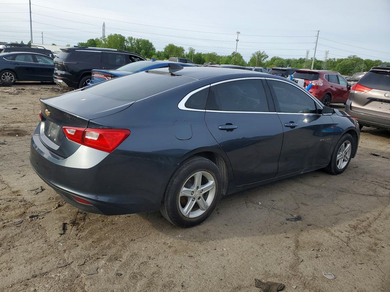 2021 Chevrolet Malibu Ls - Image 3