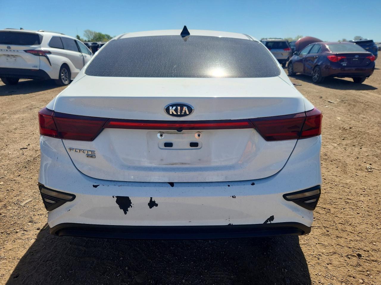 2021 Kia Forte Fe - Image 6