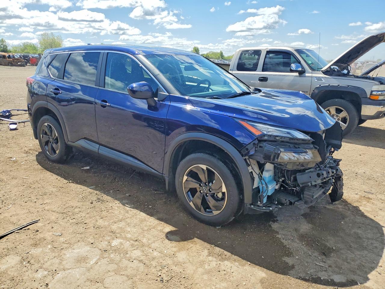 2024 Nissan Rogue Sv - Фото 4
