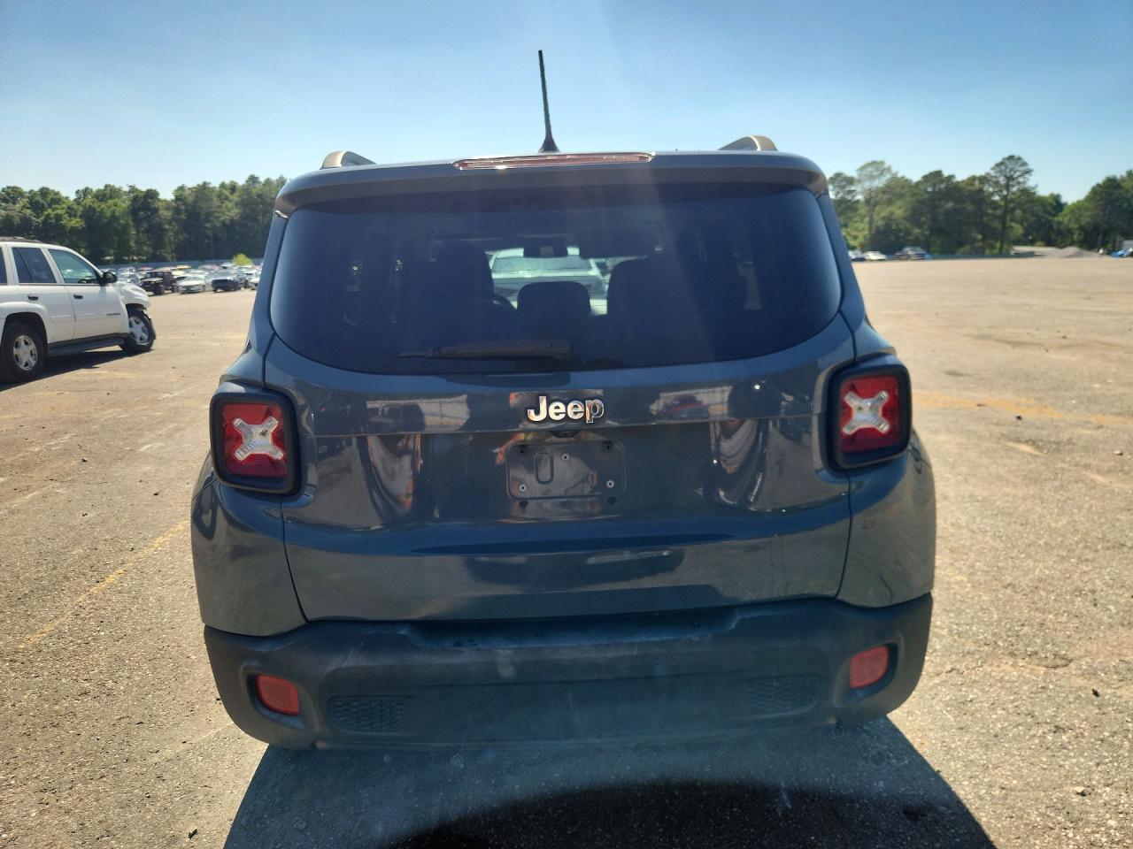 2017 Jeep Renegade Sport - Image 6