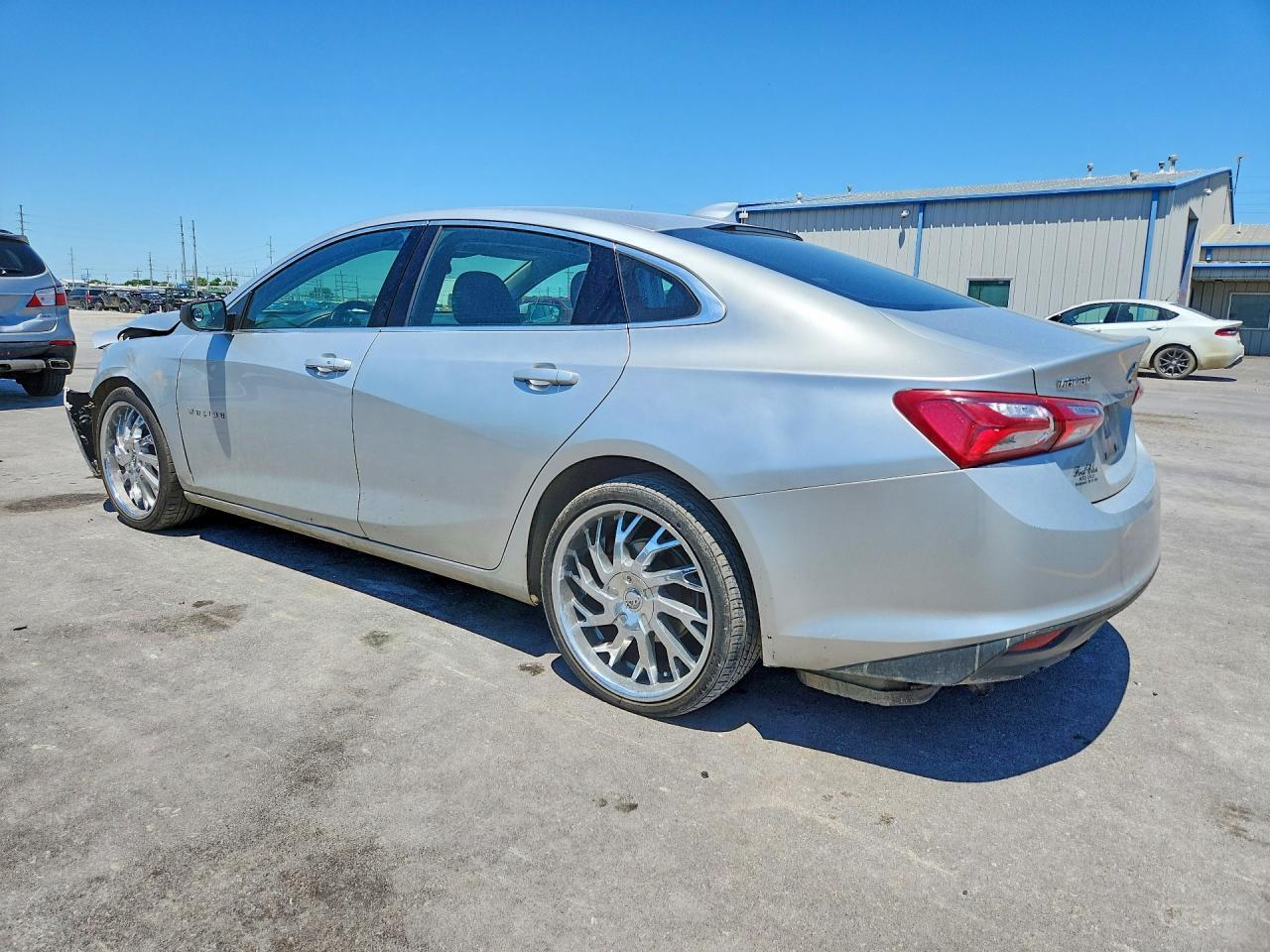 2020 Chevrolet Malibu Lt - Фото 2