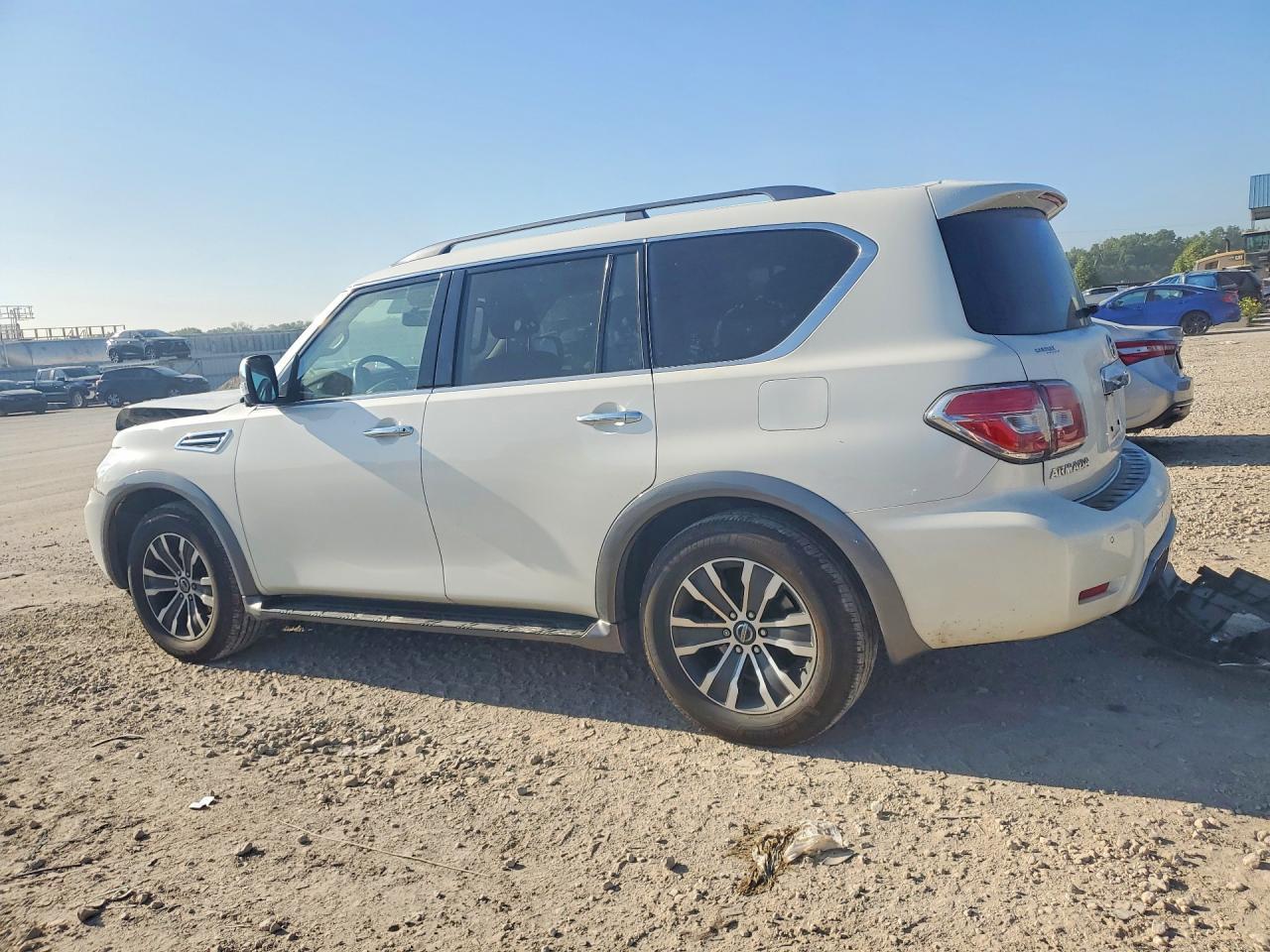 2020 Nissan Armada Sl - Image 2