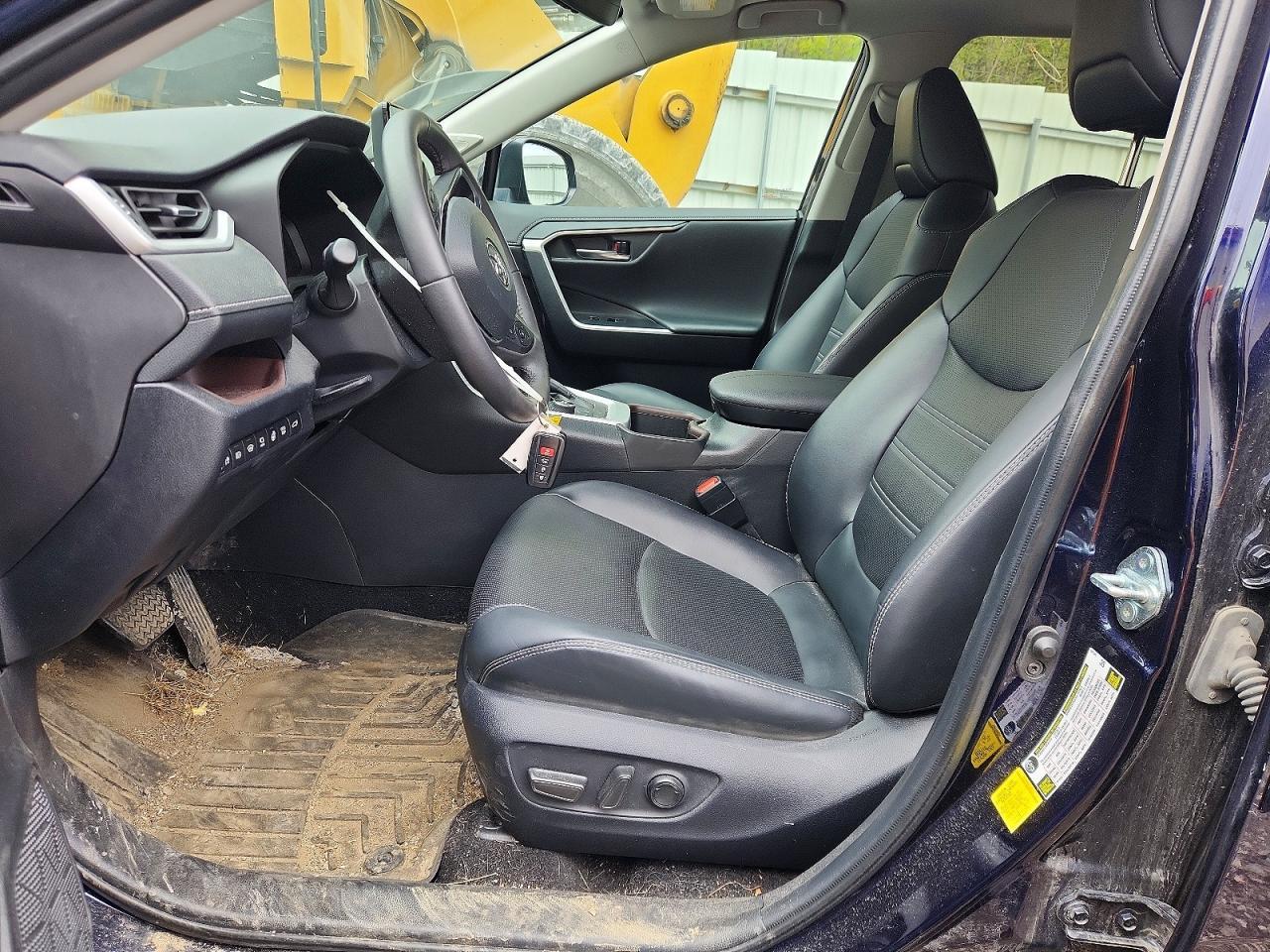 2024 Toyota Rav4 Limited - Image 7