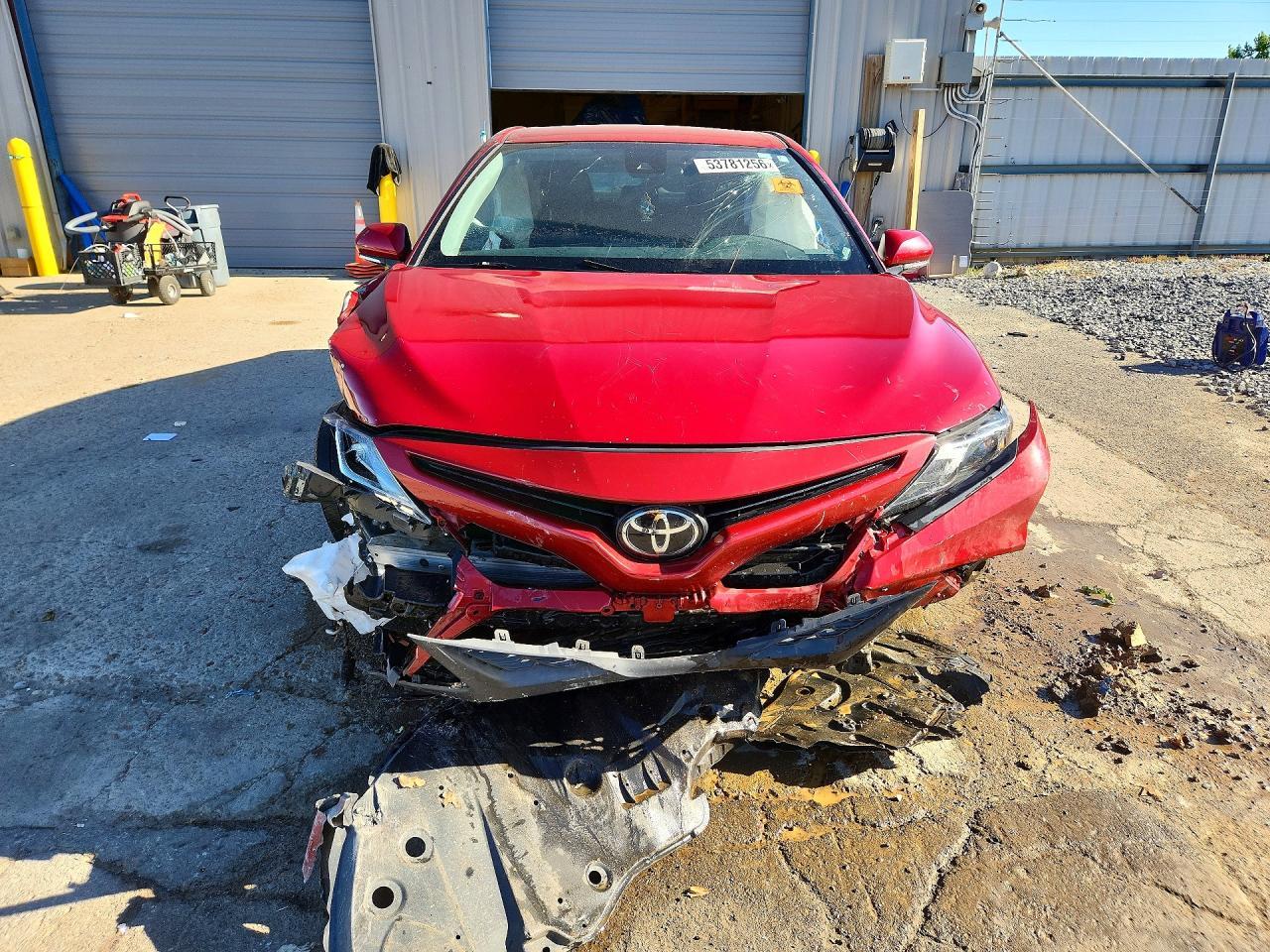 2023 Toyota Camry Se - Фото 5