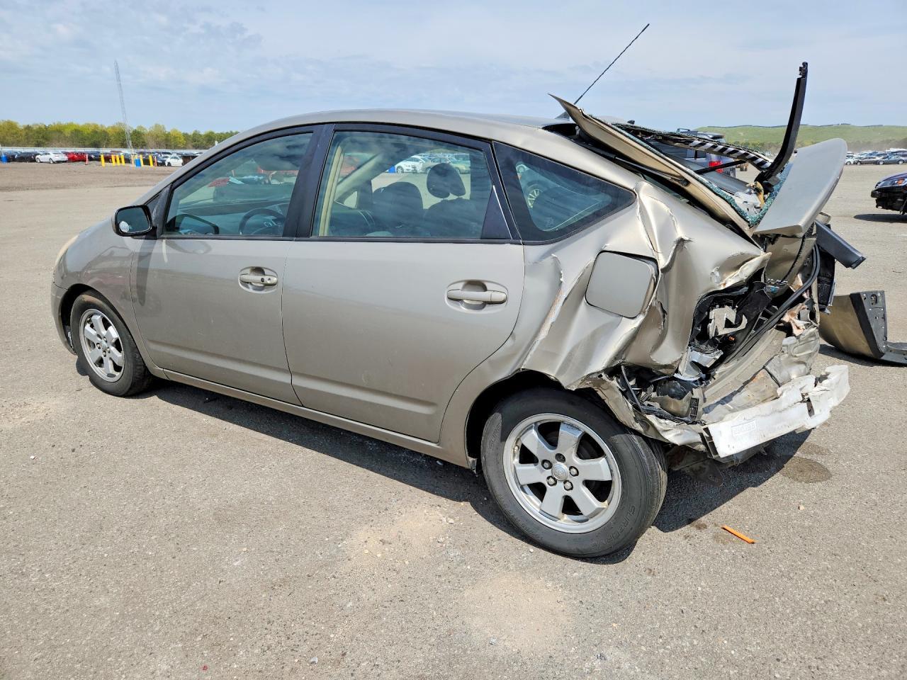2005 Toyota Prius Base - Image 2