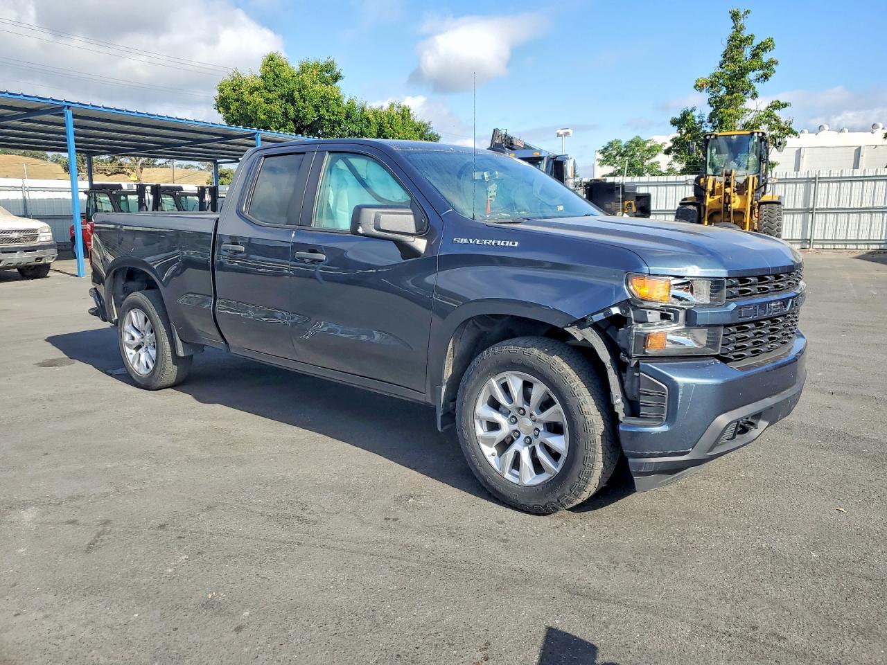 2022 Chevrolet Silverado Ltd C1500 Custom - Image 4