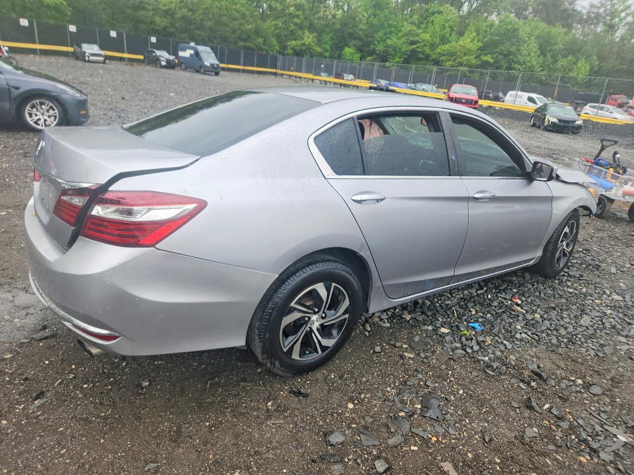 2016 Honda Accord Lx - Фото 3
