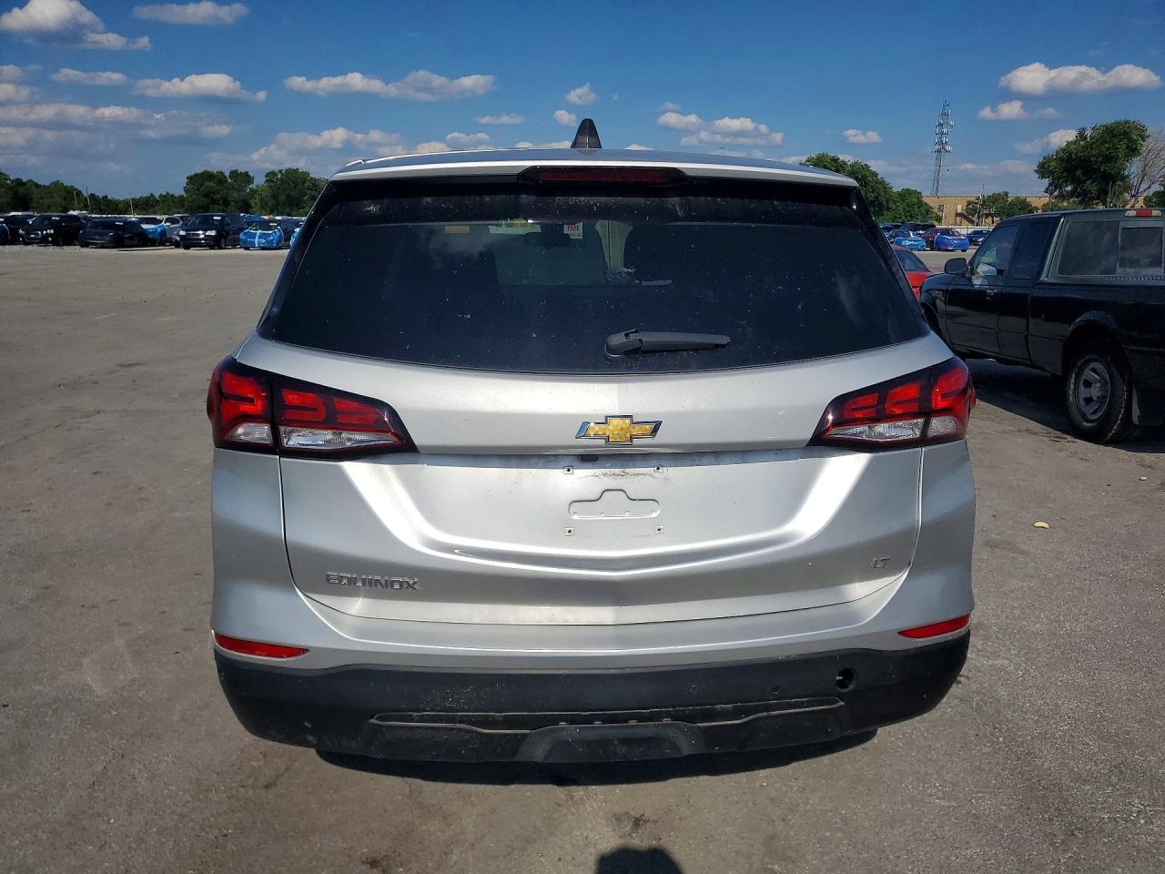 2022 Chevrolet Equinox Lt - Фото 6