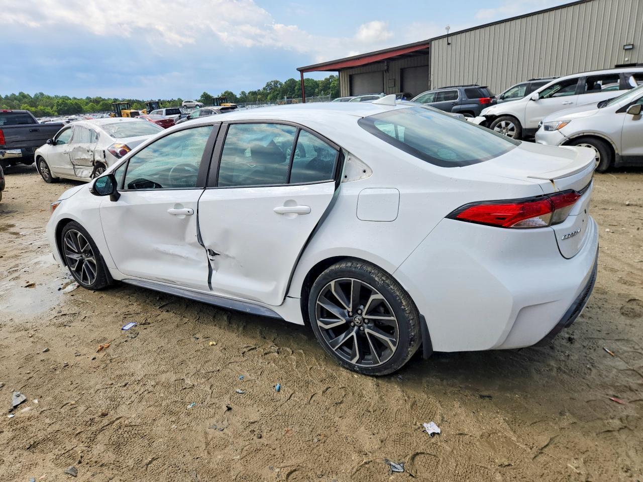 2020 Toyota Corolla Se - Фото 2