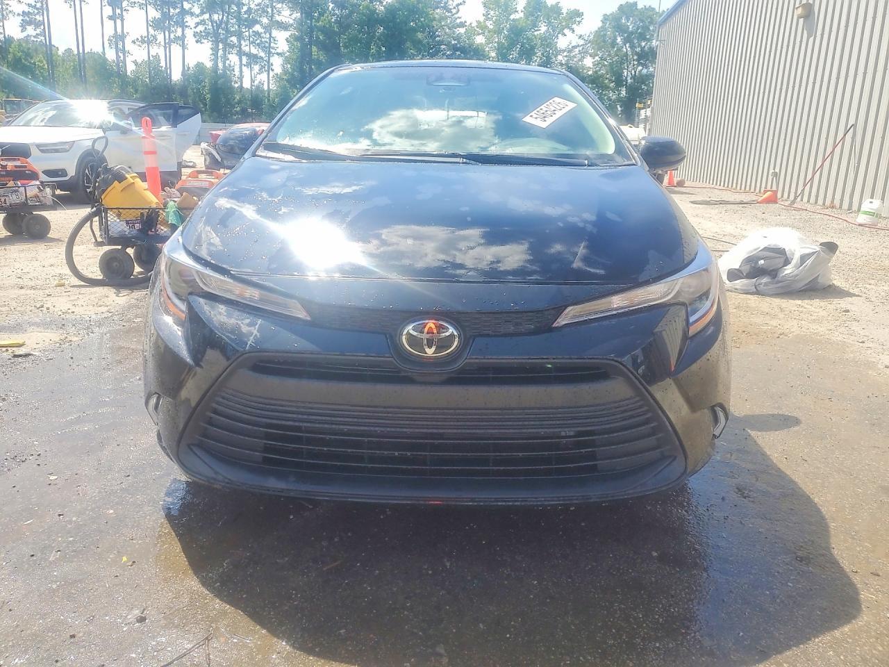 2026 Toyota Corolla Le - Image 5