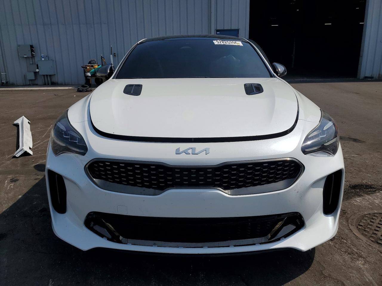 2022 Kia Stinger Gt1 - Фото 5