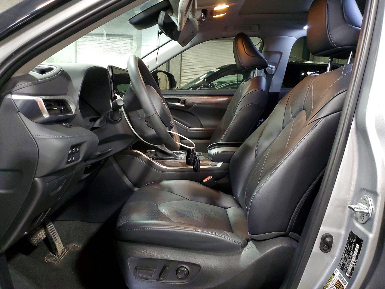 2023 Toyota Highlander Hybrid Platinum - Фото 7