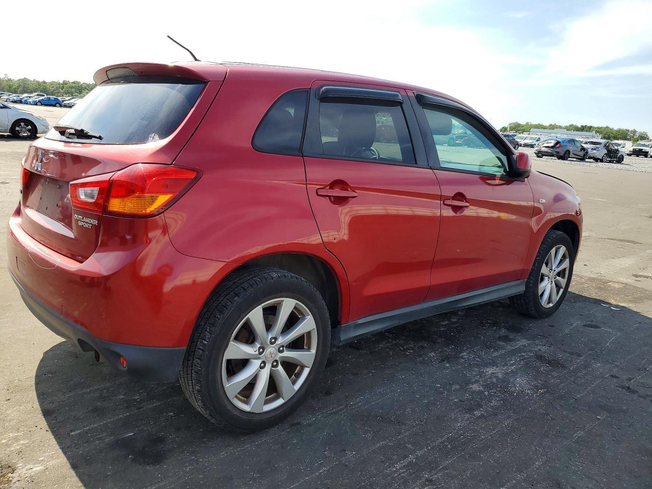 2015 Mitsubishi Outlander Sport Es - Image 3