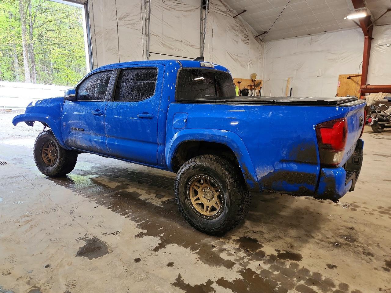 2021 Toyota Tacoma Sr5 V6 - Фото 2