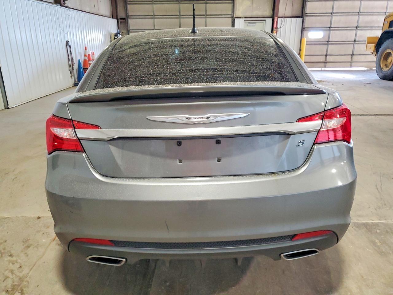 2013 Chrysler 200 - Фото 6