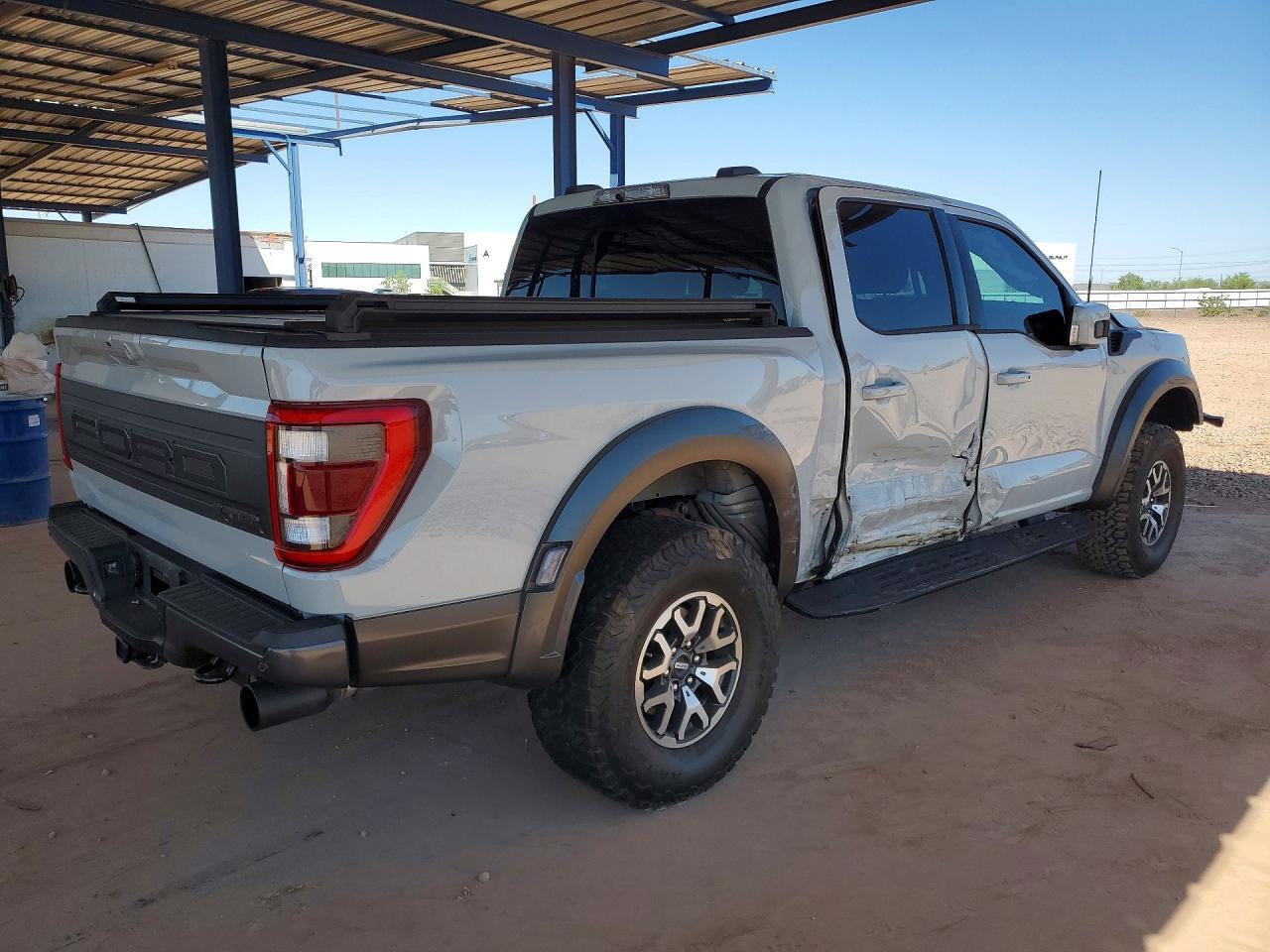 2023 Ford F150 Raptor - Фото 3