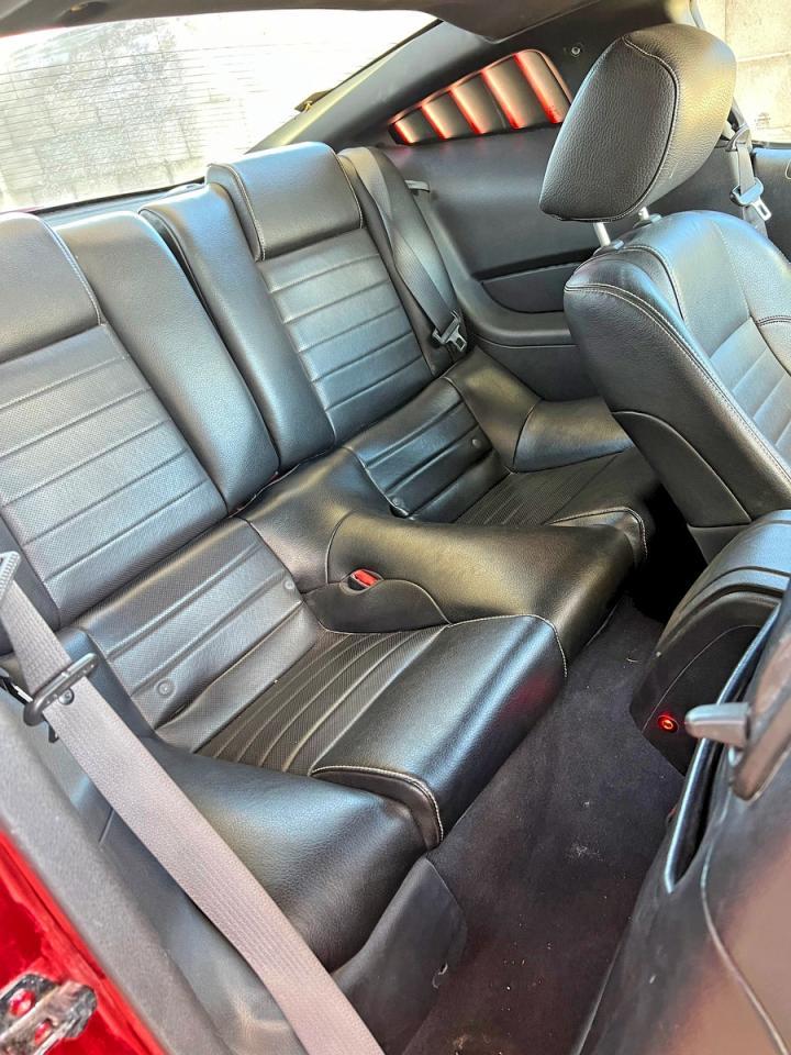 2010 Ford Mustang Gt - Фото 6
