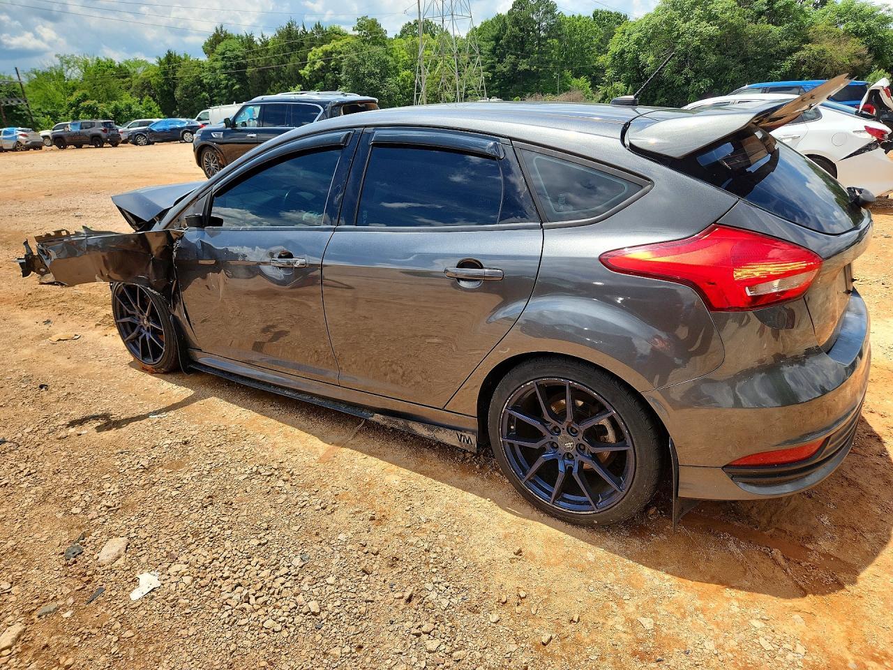 2018 Ford Focus St - Фото 2