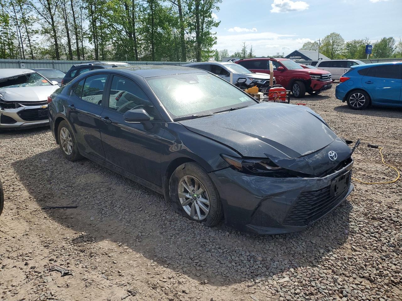 2025 Toyota Camry Le - Фото 4