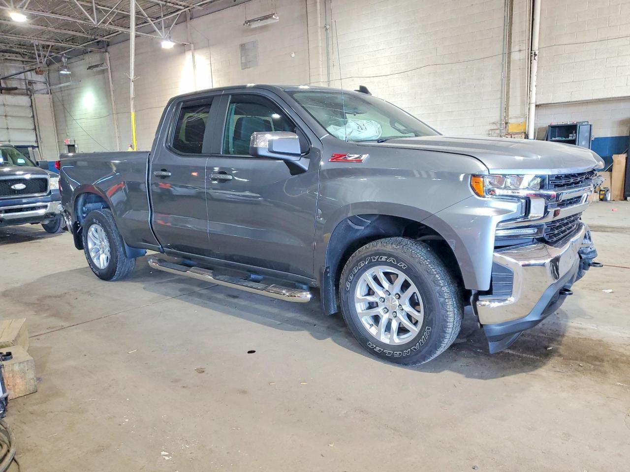 2019 Chevrolet Silverado K1500 Lt - Image 4