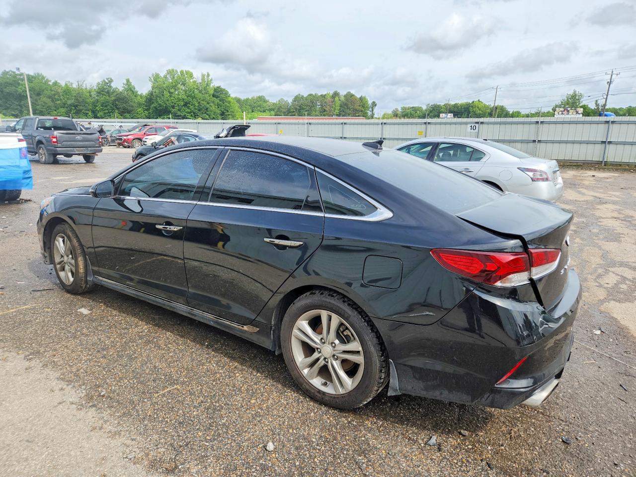 2019 Hyundai Sonata Sport - Image 2