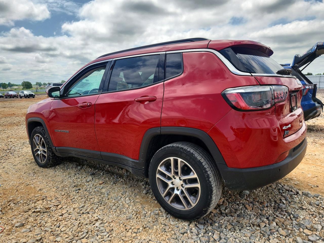 2020 Jeep Compass - Image 2