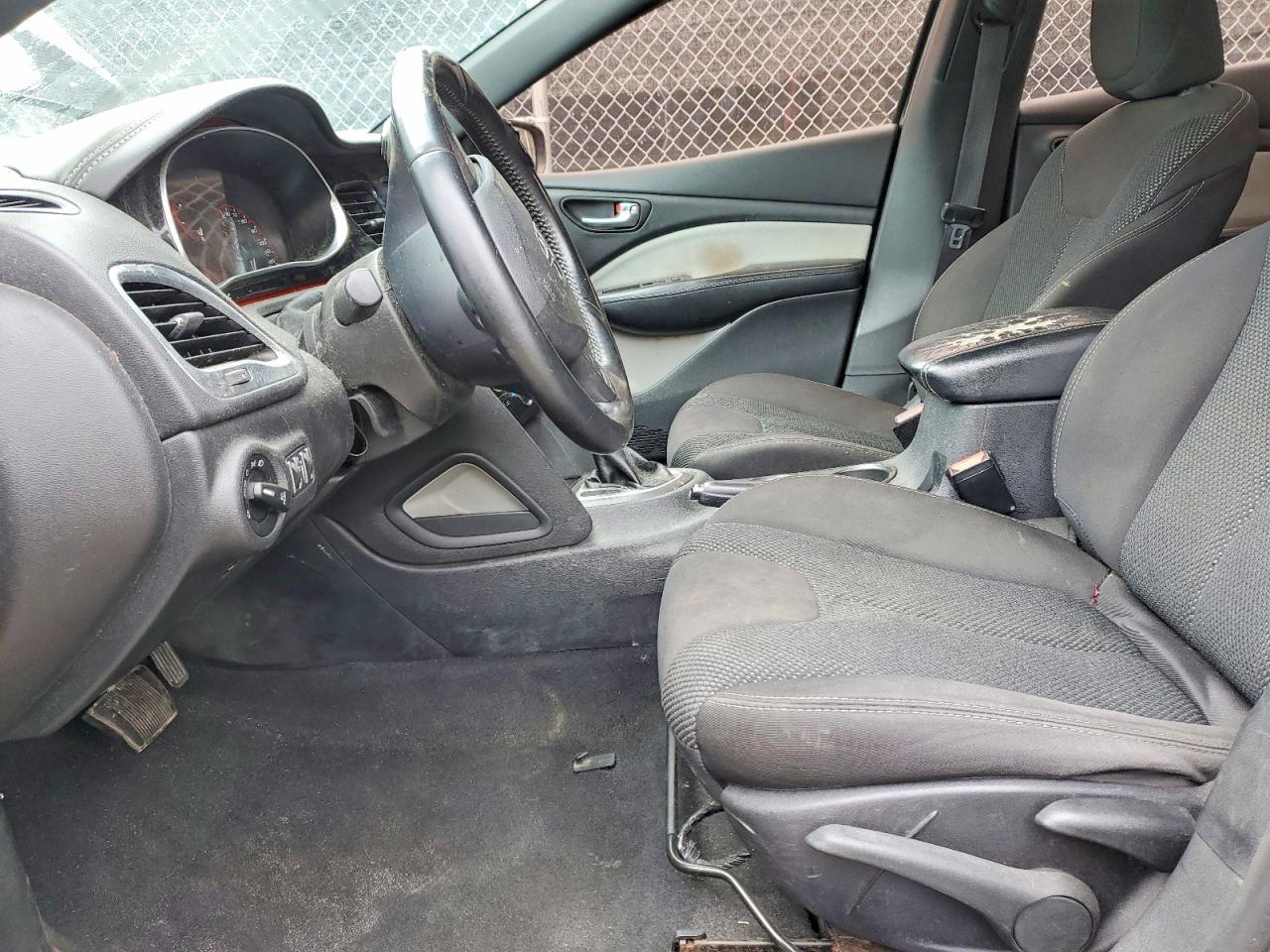 2015 Dodge Dart Sxt - Image 7