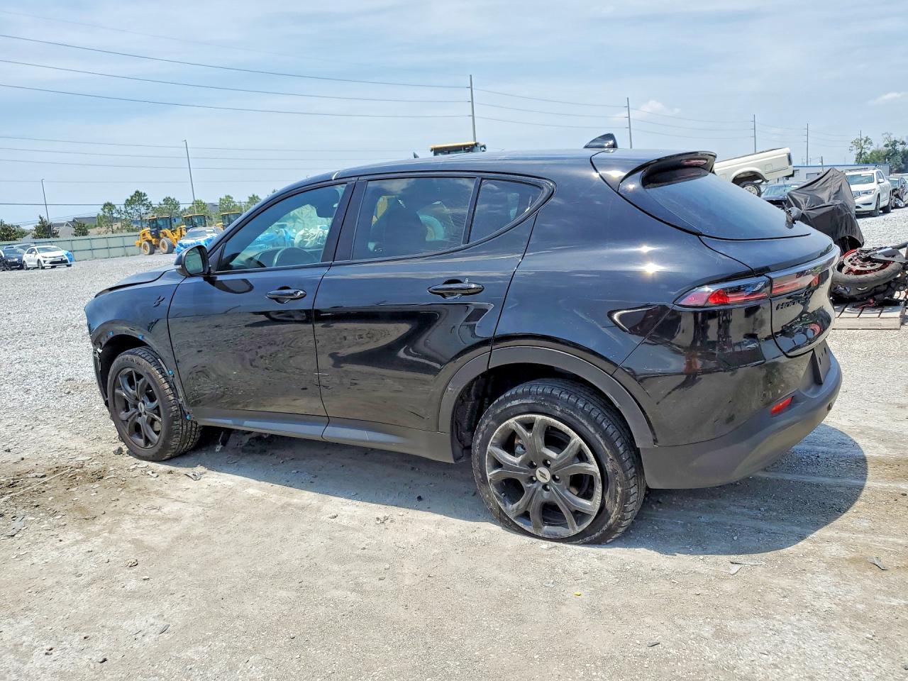 2024 Dodge Hornet Gt Plus - Фото 2