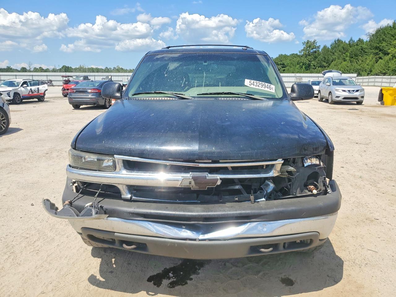 2002 Chevrolet Tahoe K1500 - Image 5