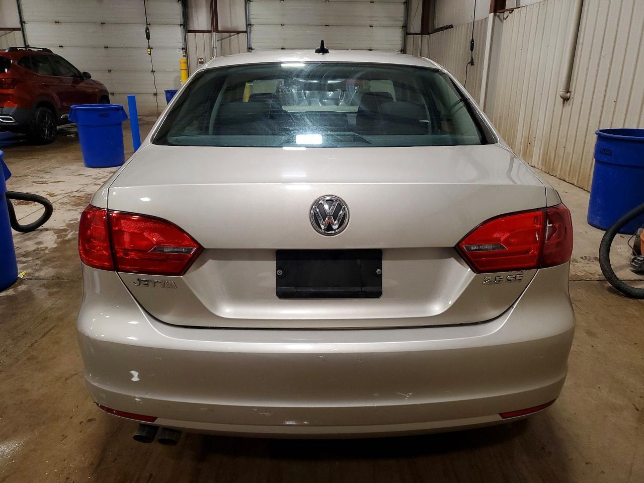 2012 Volkswagen Jetta Se - Image 6