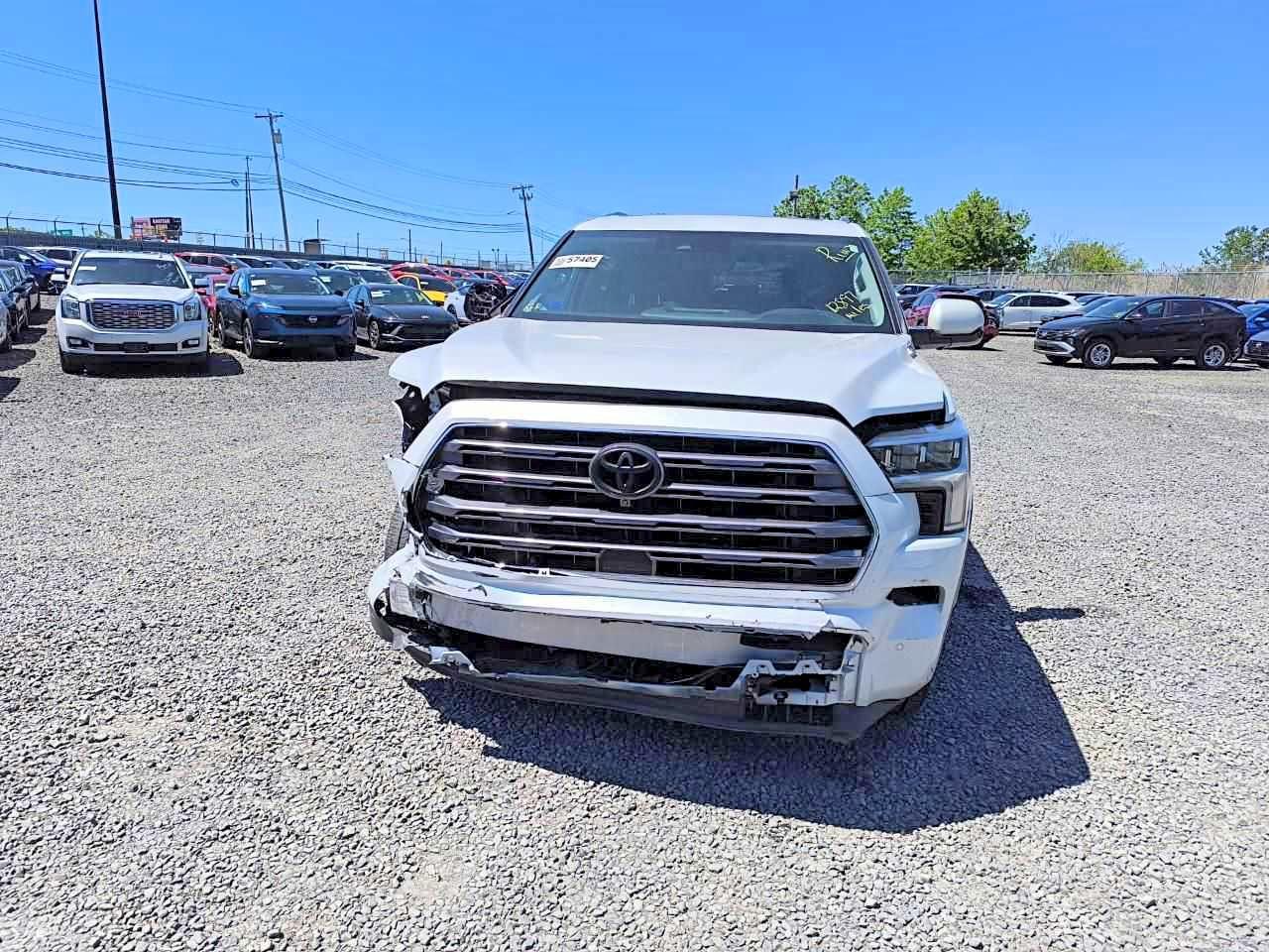 2024 Toyota Sequoia Limited - Фото 5