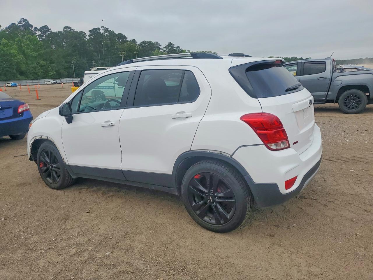 2020 Chevrolet Trax 1Lt - Фото 2