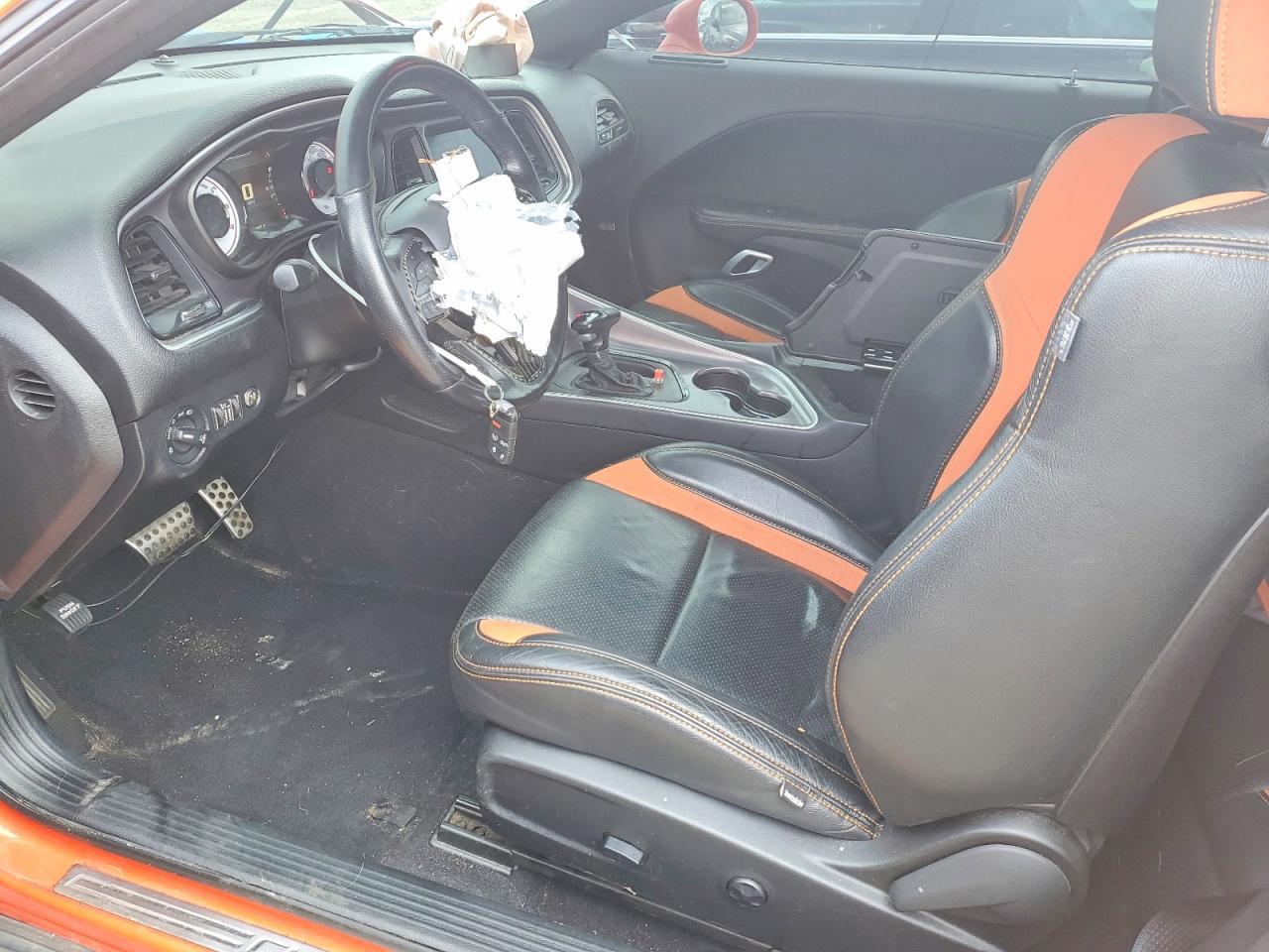 2019 Dodge Challenger R - Image 7