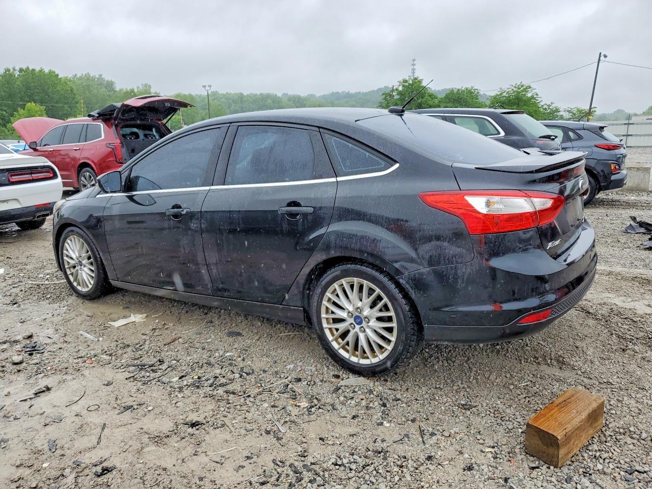 2014 Ford Focus Titanium - Фото 2
