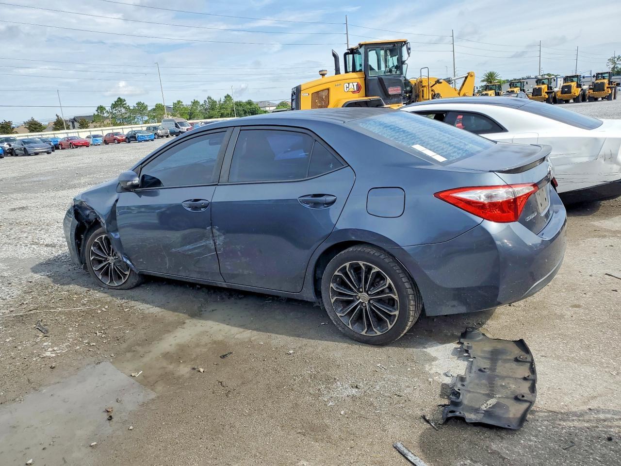 2014 Toyota Corolla S Plus - Фото 2