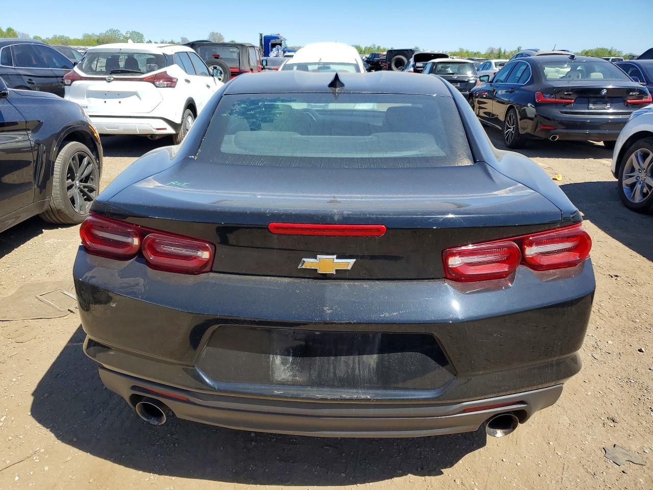 2021 Chevrolet Camaro Ls - Фото 6