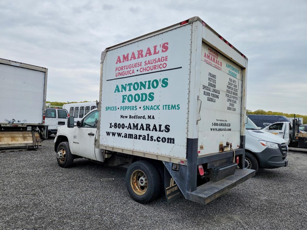 2011 GMC Sierra Refrigerated Box Truck - Image 3