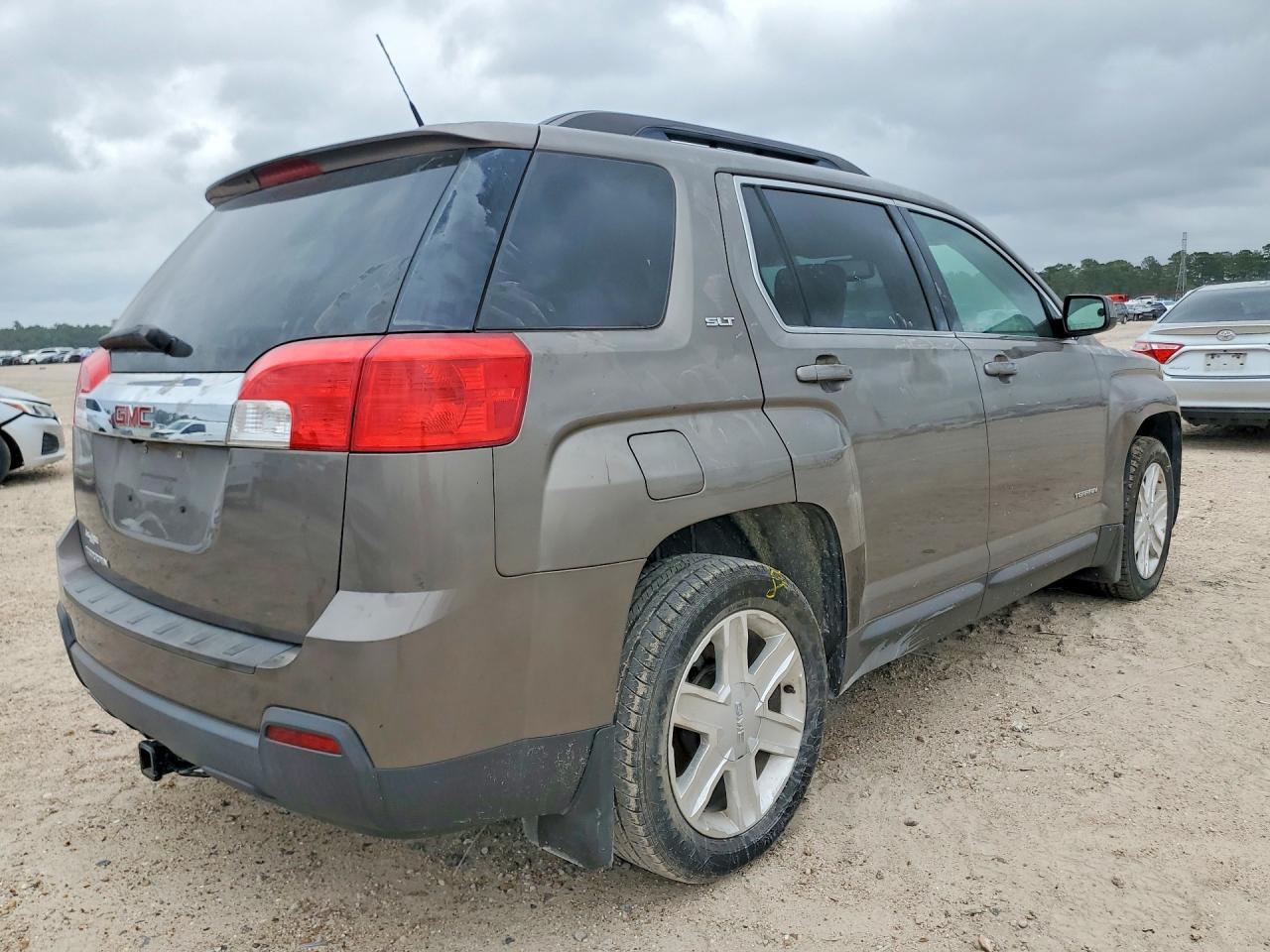 2010 GMC Terrain Slt - Фото 3