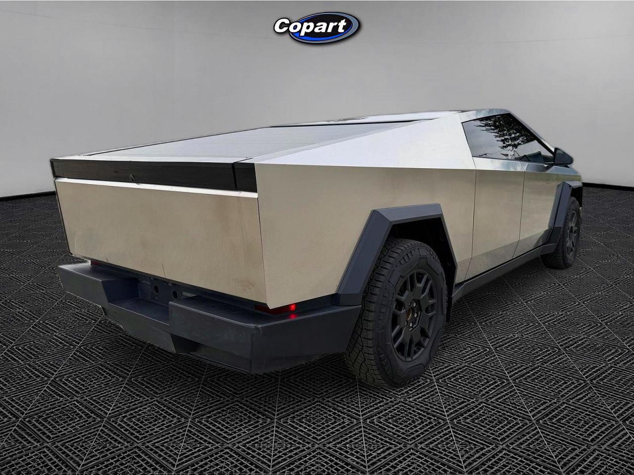 2024 Tesla Cybertruck - Image 4