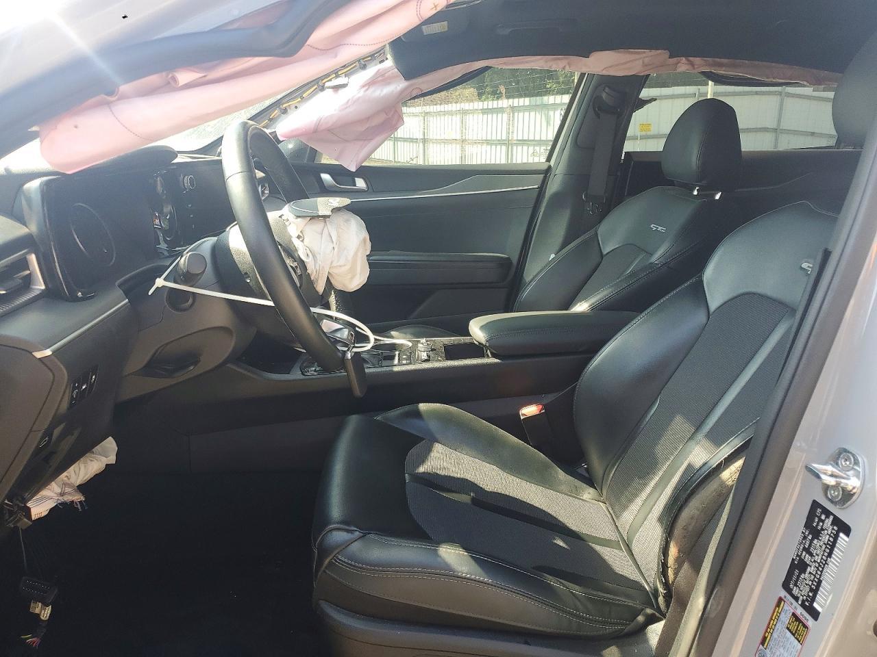 2022 Kia K5 Gt Line - Фото 7