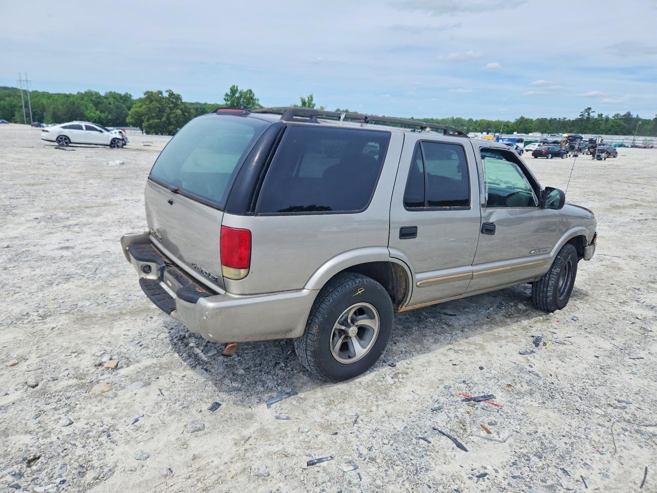 2003 Chevrolet Blazer - Фото 3
