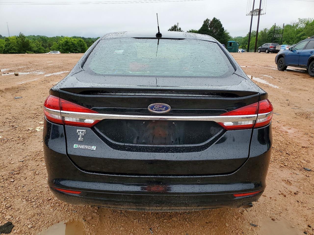 2017 Ford Fusion Titanium Phev - Image 6